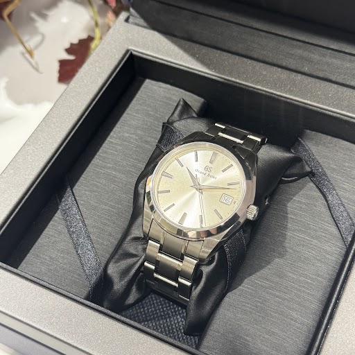 Images 買取専門店  KOMEHYO  (コメ兵)  広島三越