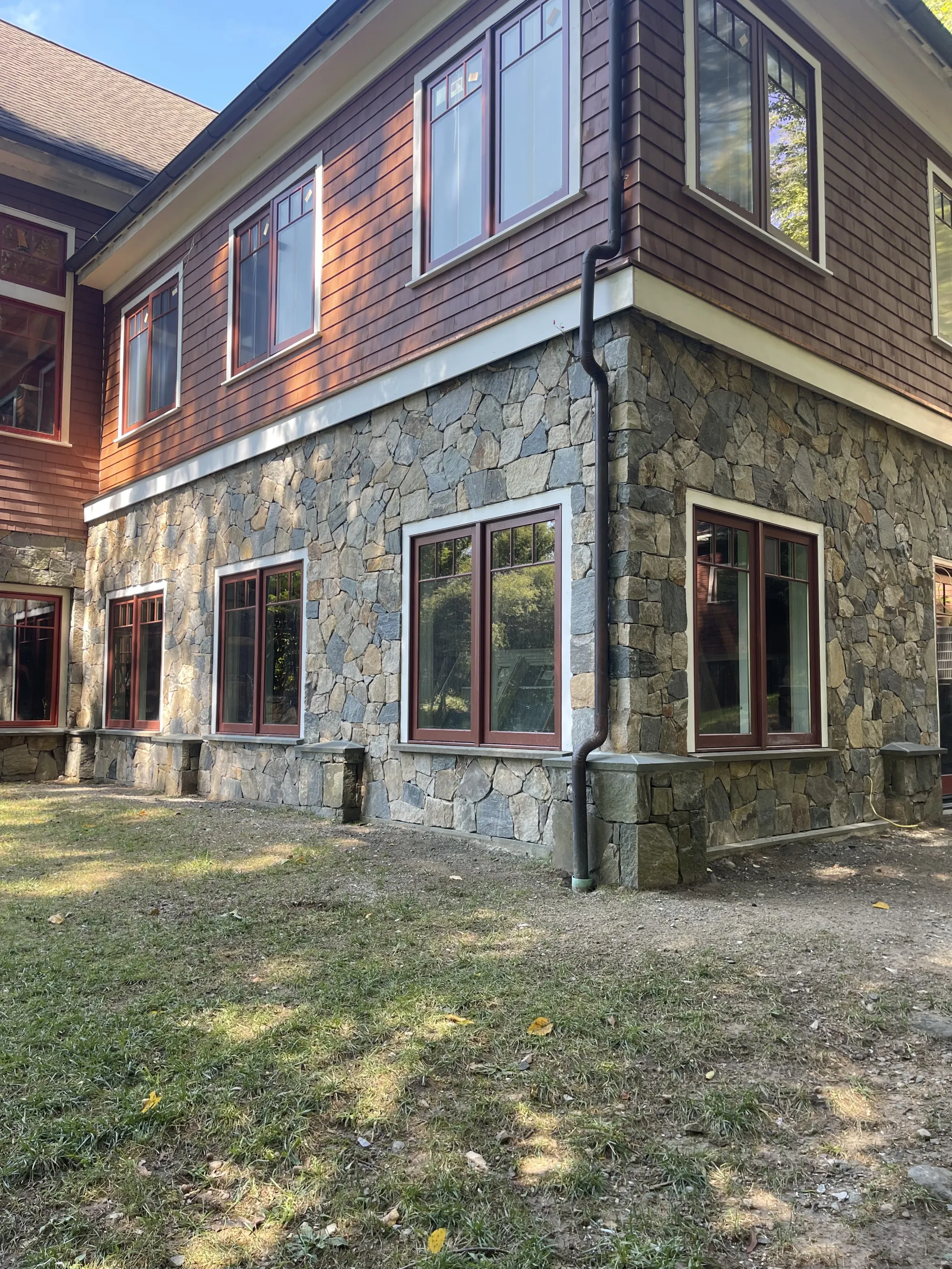 Natural stone veneer installation - Veneer project by General Masonry LLC.