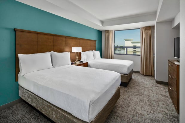 Images Staybridge Suites Irvine - John Wayne Airport by IHG