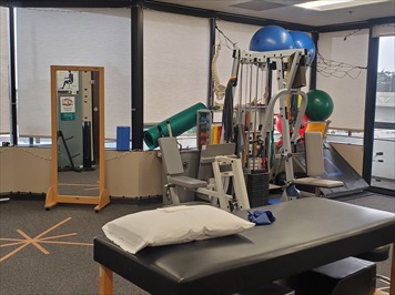 Images Select Physical Therapy - Fountain Valley