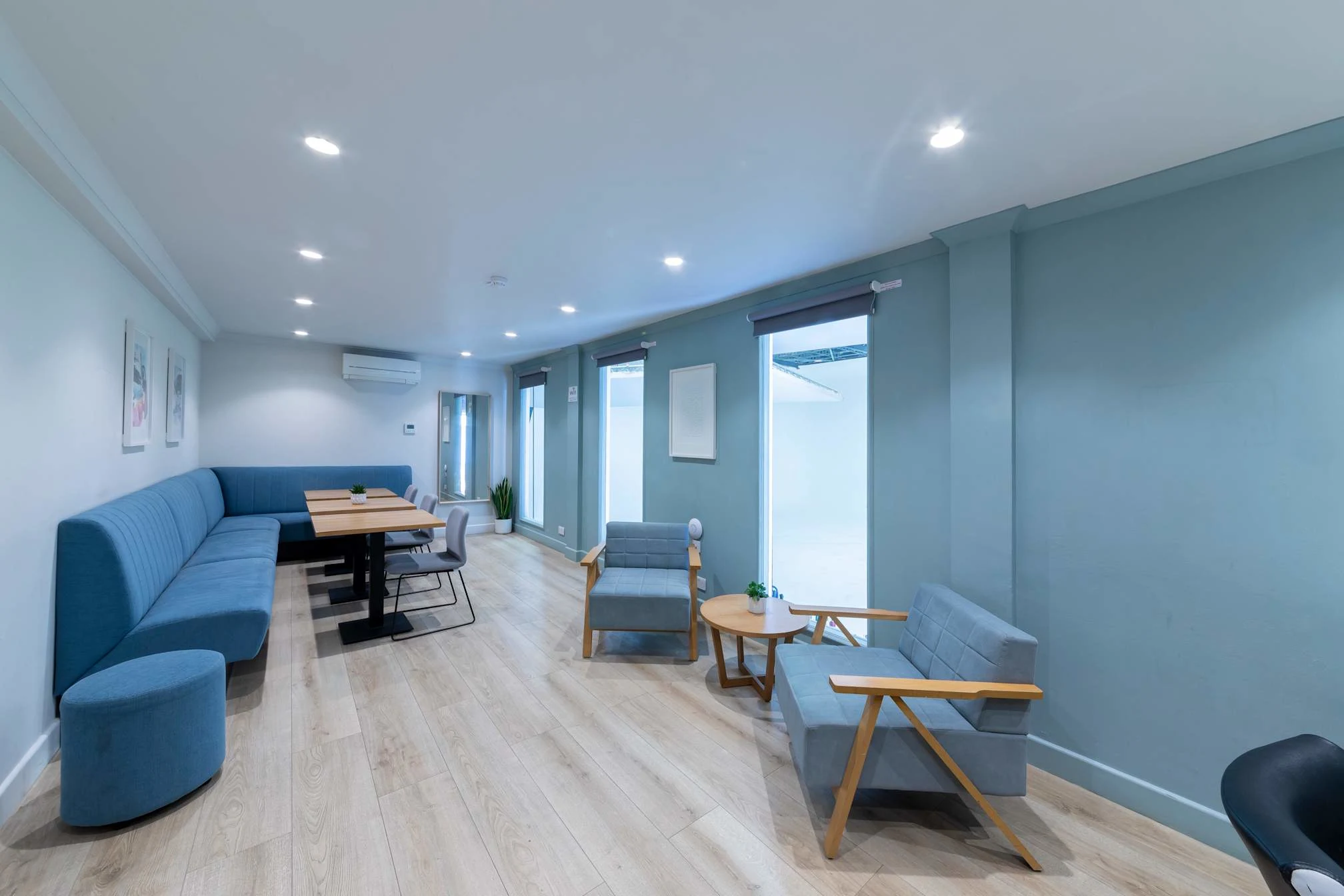 Images Malcolm Ryan Studios