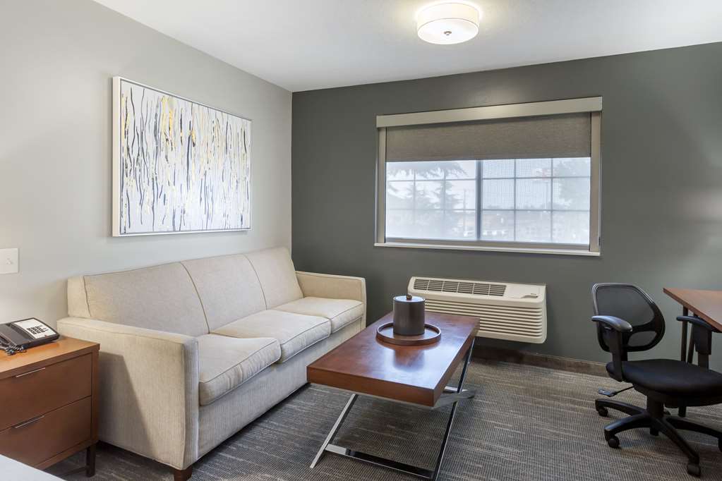 Best Western Plus CottonTree Inn