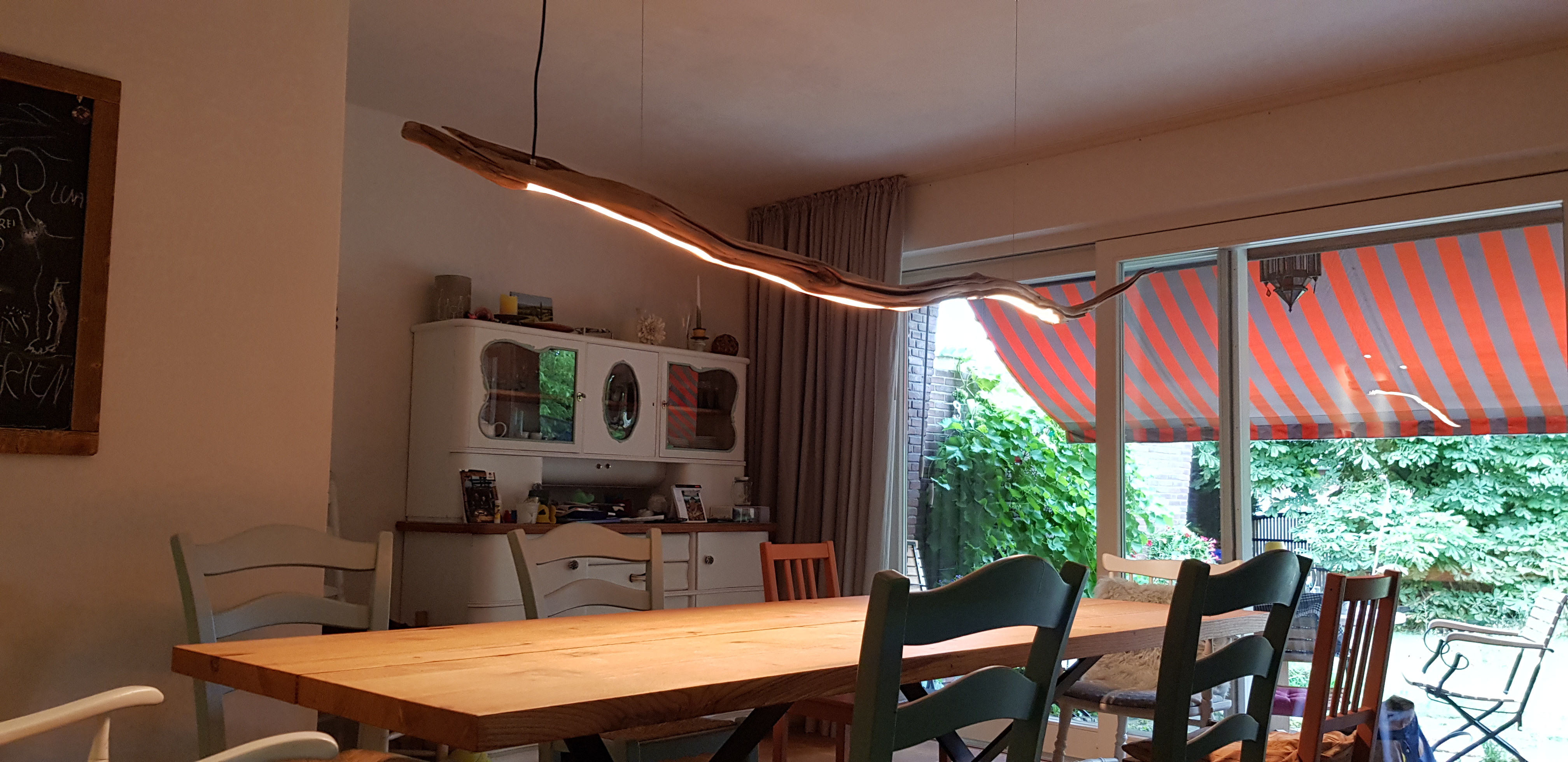 Astwerk Lichtkunst, Hofaue 46 in Wuppertal