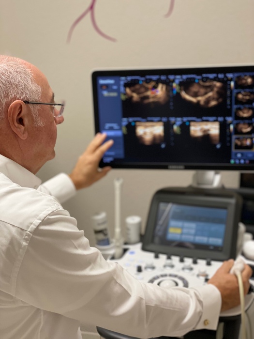 Prof. h.c. Dr. med. Istvan Kocsis, Mainzer Str. 45 in Bonn