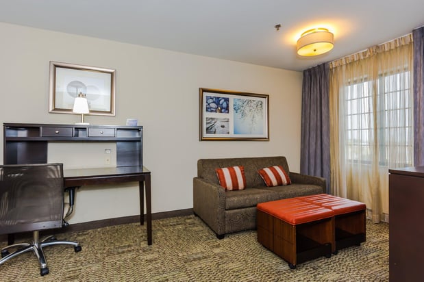 Images Staybridge Suites Grand Forks by IHG