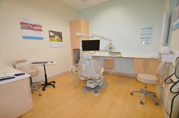 Images Alameda Landing Dentistry