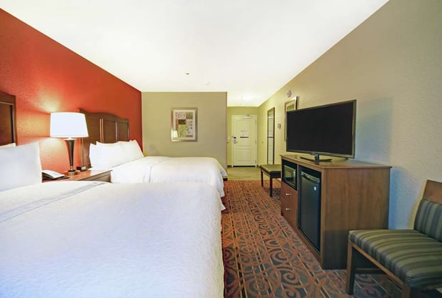 Images Hampton Inn & Suites Milwaukee/Franklin