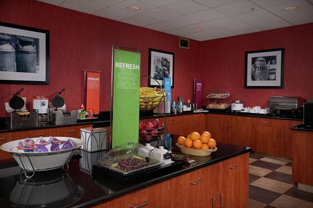 Images Hampton Inn Shrewsbury
