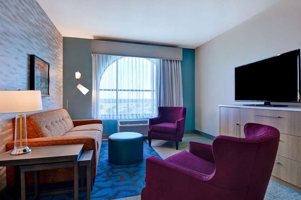 Images Home2 Suites by Hilton Orlando at FLAMINGO CROSSINGS Town Center
