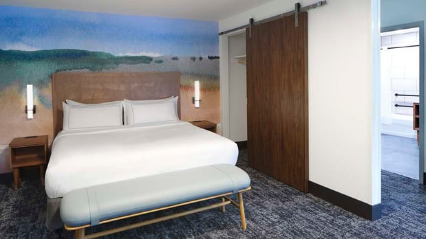 Images River's Edge Hotel Portland, Tapestry Collection by Hilton