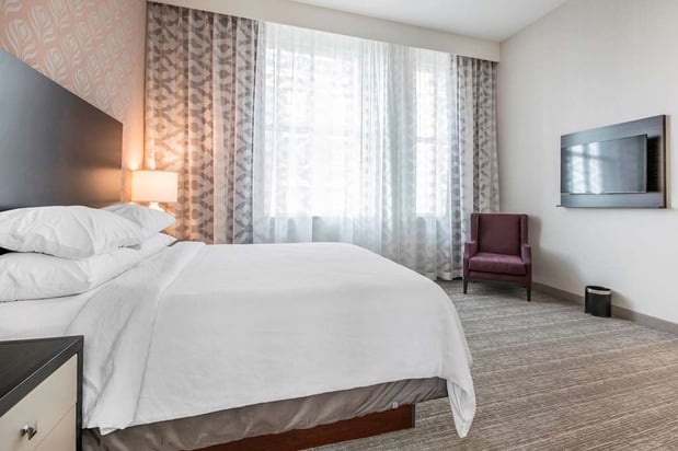 Images Embassy Suites by Hilton Louisville Downtown