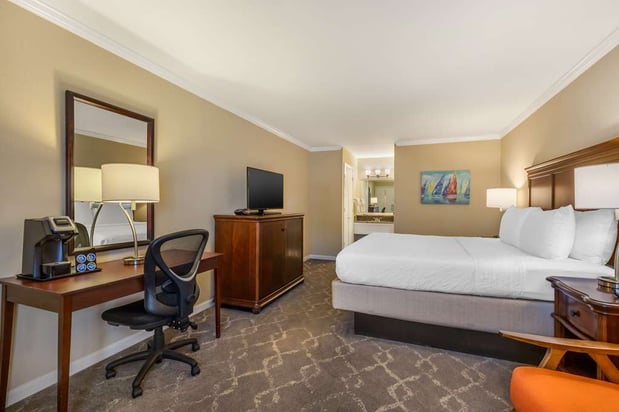 Images Best Western Plus Santee Inn