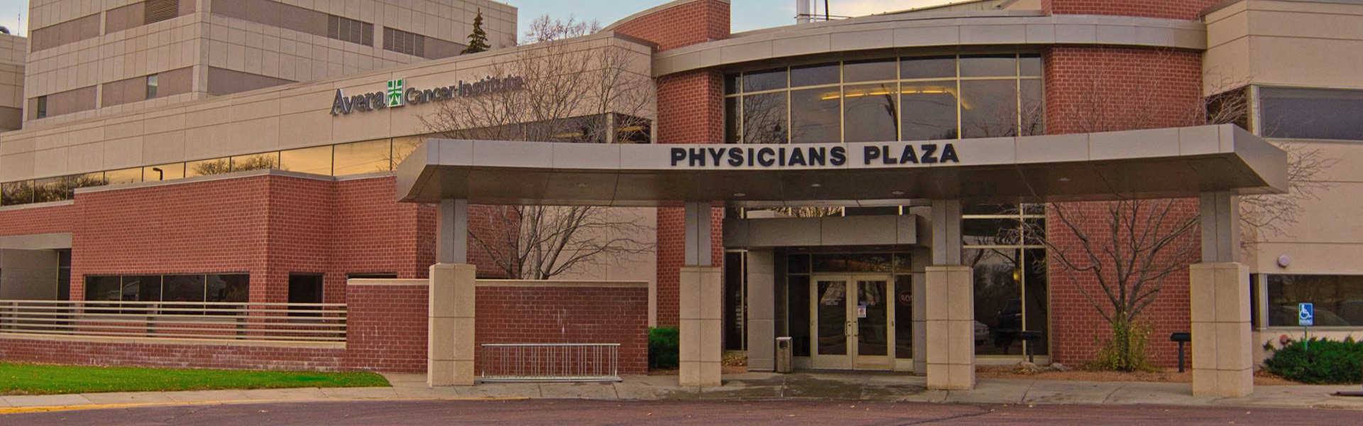 Physicians Plaza Building - Mitchell, SD.