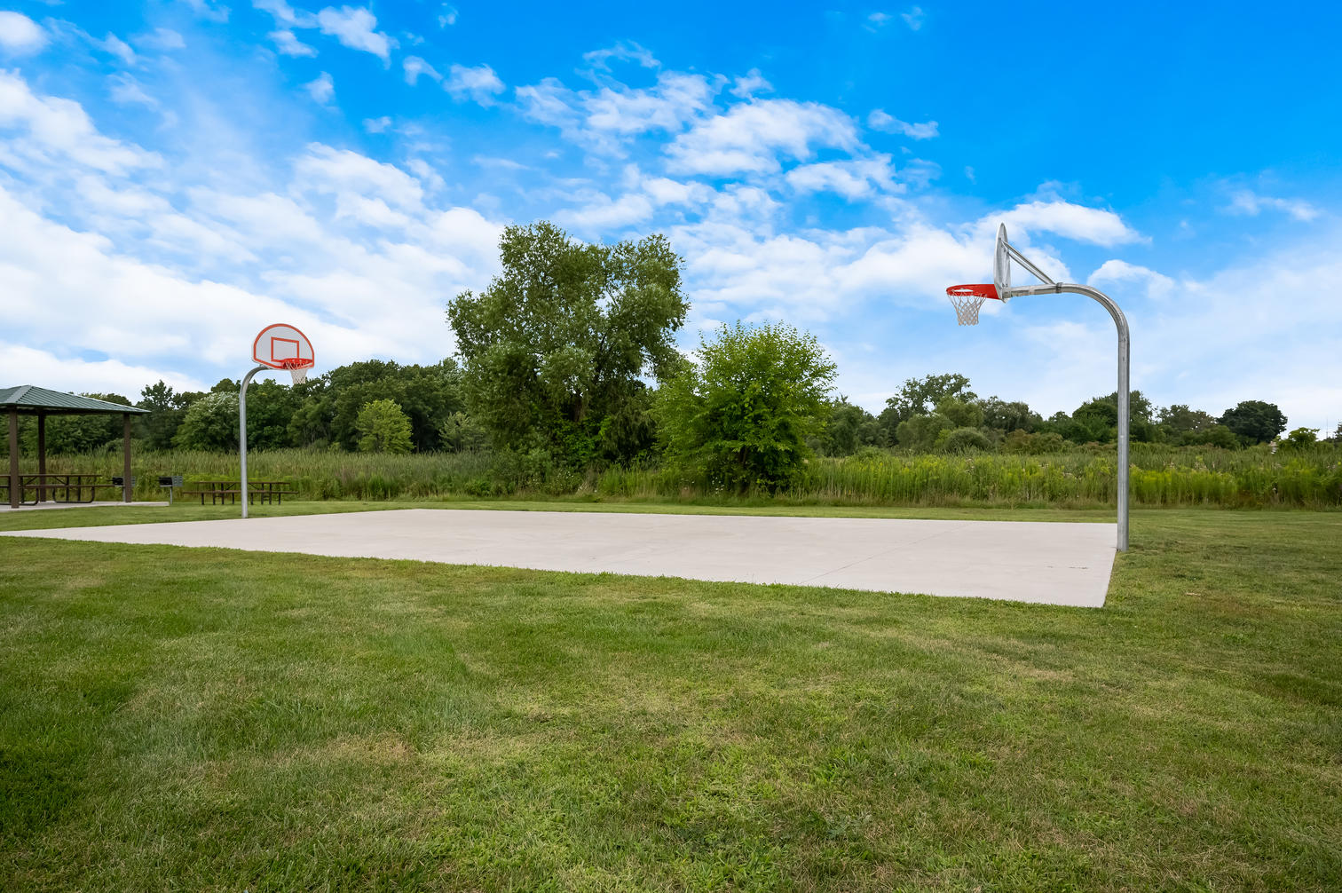 Fawn Lake Community Basketball Court