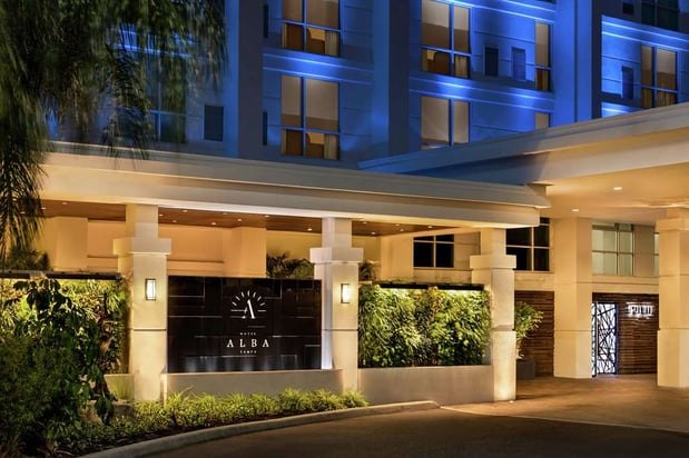 Images Hotel Alba Tampa, Tapestry Collection by Hilton