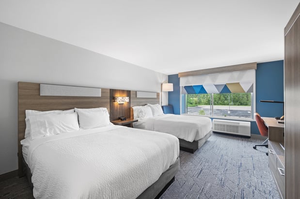 Images Holiday Inn Express & Suites Marinette by IHG