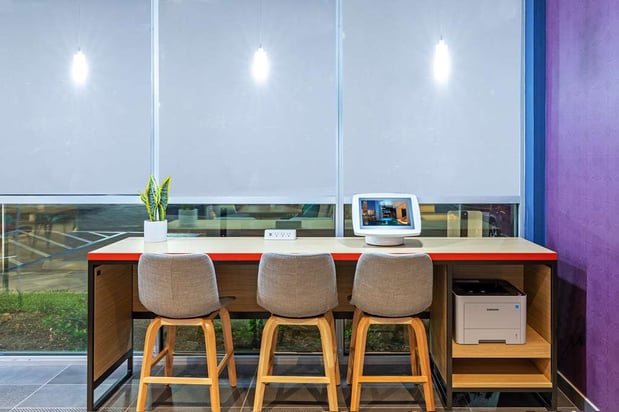 Images Tru by Hilton Laredo Airport