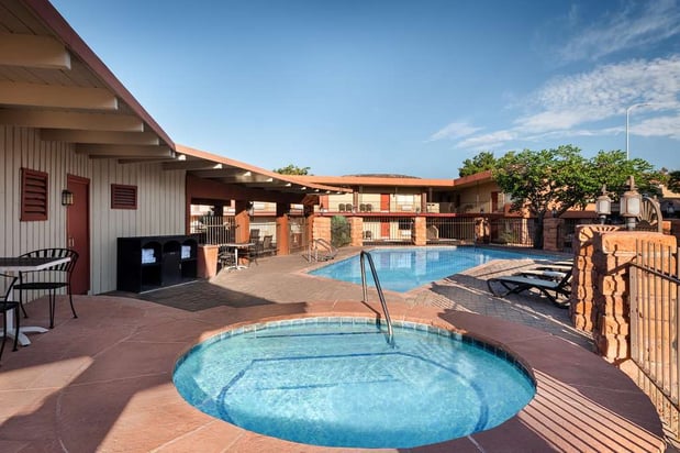 Images Best Western Red Hills