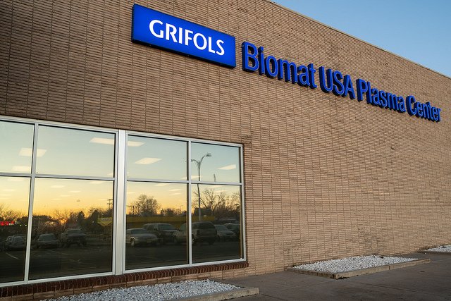 Images Grifols Biomat USA - Plasma Donation Center
