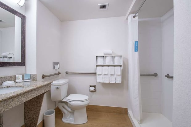 Images Hampton Inn & Suites Williamsburg-Richmond Rd.