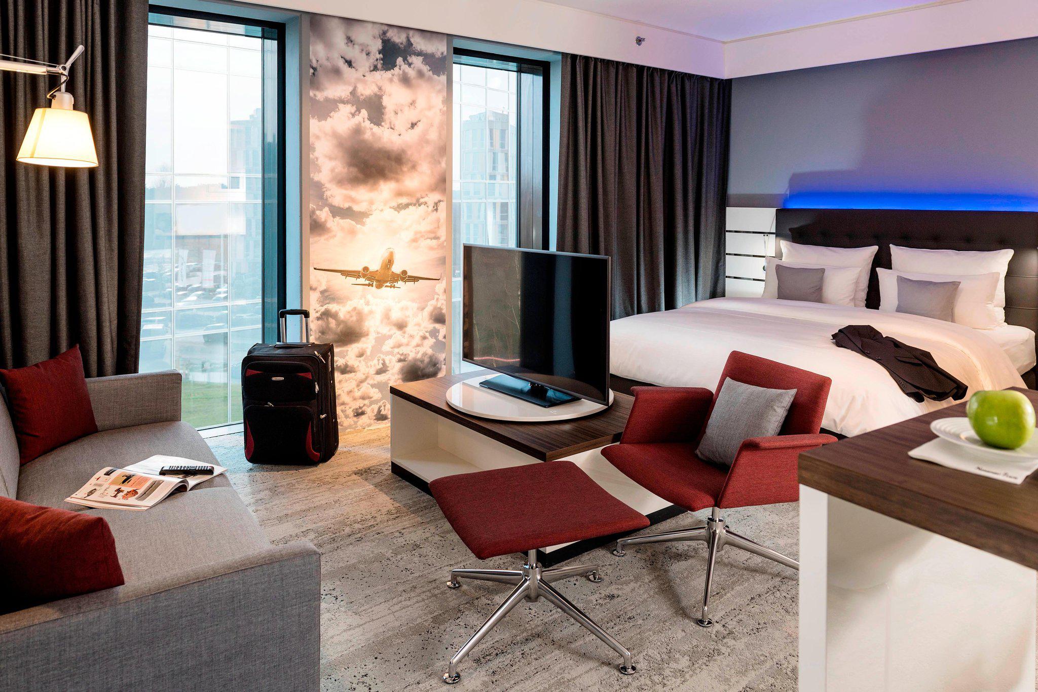 Hotel Nordport Plaza, Hamburg-Airport, a Tribute Portfolio Hotel - Closed, Südportal 2 in Norderstedt