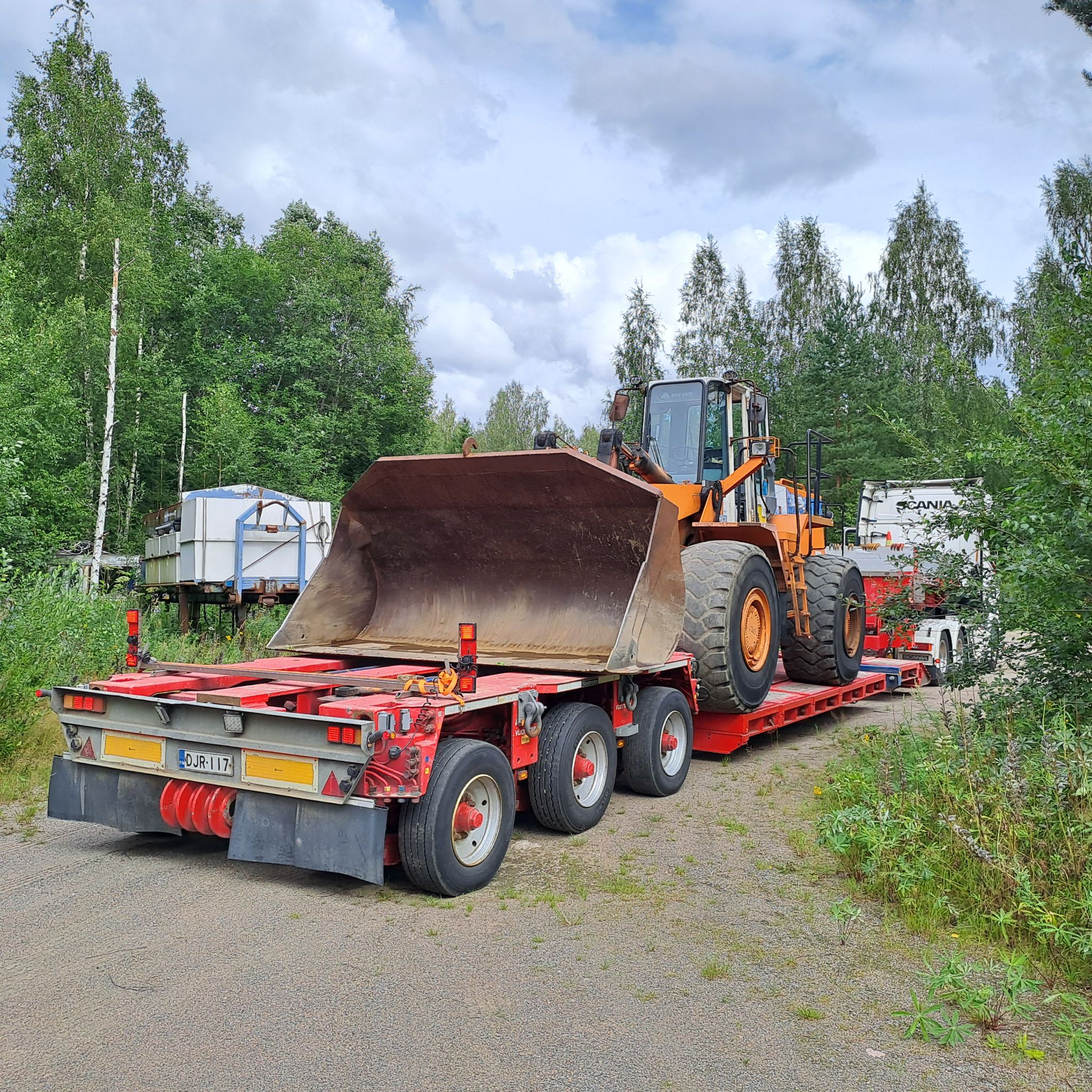 Images Grand Express Oy