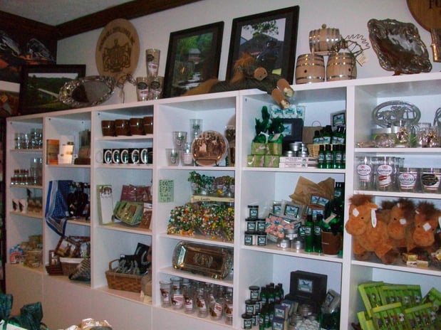 Images Mint Julep Experiences - Louisville