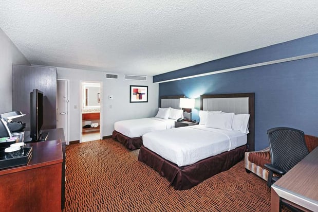 Images Embassy Suites by Hilton Dallas Market Center