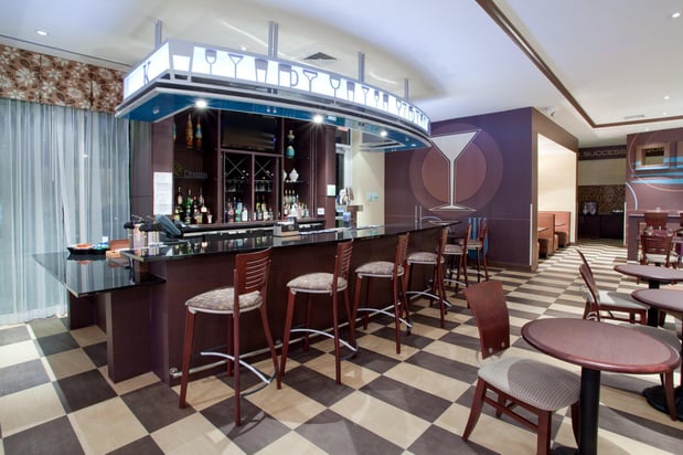 Images Holiday Inn Macon North by IHG