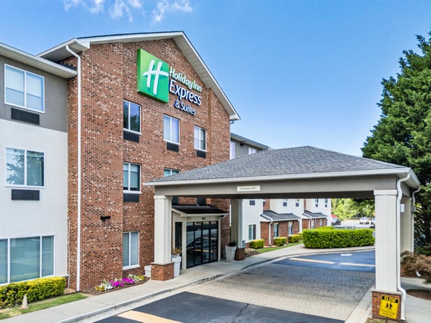 Images Holiday Inn Express & Suites Buford NE - Lake Lanier by IHG