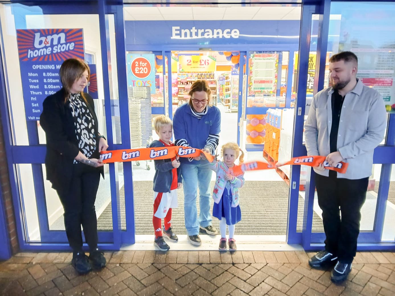 Images B&M Home Store with Garden Centre