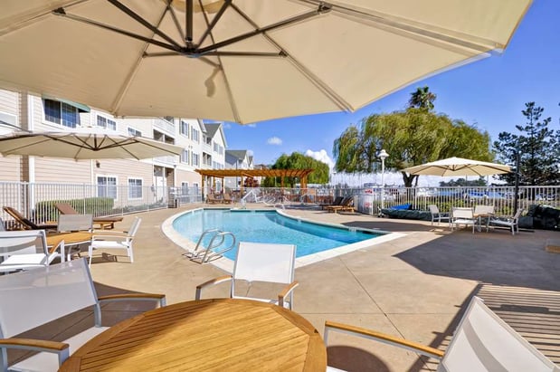 Images Homewood Suites by Hilton Oakland-Waterfront