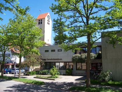 Zwölf-Apostel-Kirche - Evangelische Kirchengemeinde Neuhausen-Erms, Glemser Straße 11 in Neuhausen-Erms