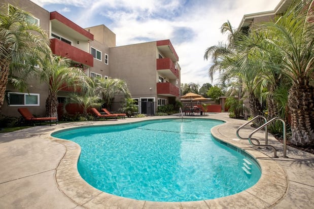 Images Lombardi Apartments