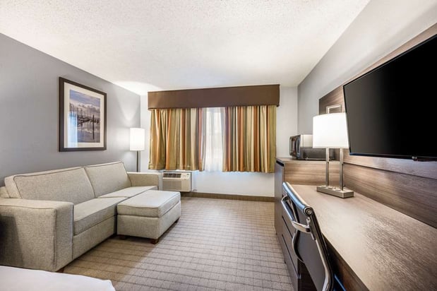 Images SureStay by Best Western SeaTac Airport North