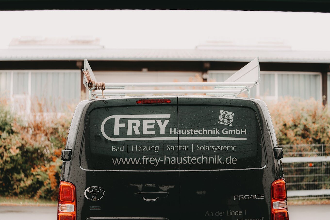 FREY Haustechnik GmbH - Heizungsbau - Bad und Sanitär - Solar und Photovoltaik, An der Linde 1 in Saalburg-Ebersdorf