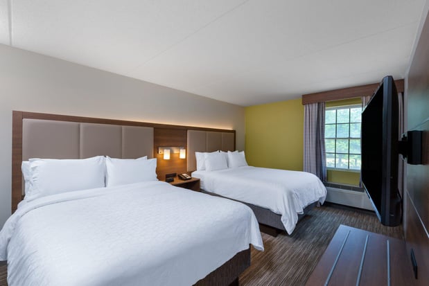Images Holiday Inn Express State College @Williamsburg Square by IHG