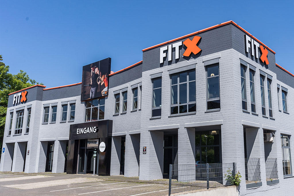 Bild 1 FitX Fitnessstudio in Bielefeld