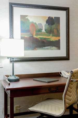 Images Embassy Suites by Hilton Lexington Green