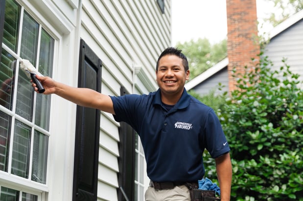 Images Window Hero Charlotte