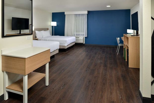 Images Spark by Hilton Dallas Medical District Love Field