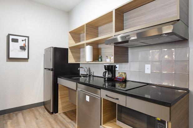 Images Candlewood Suites San Antonio - Schertz by IHG