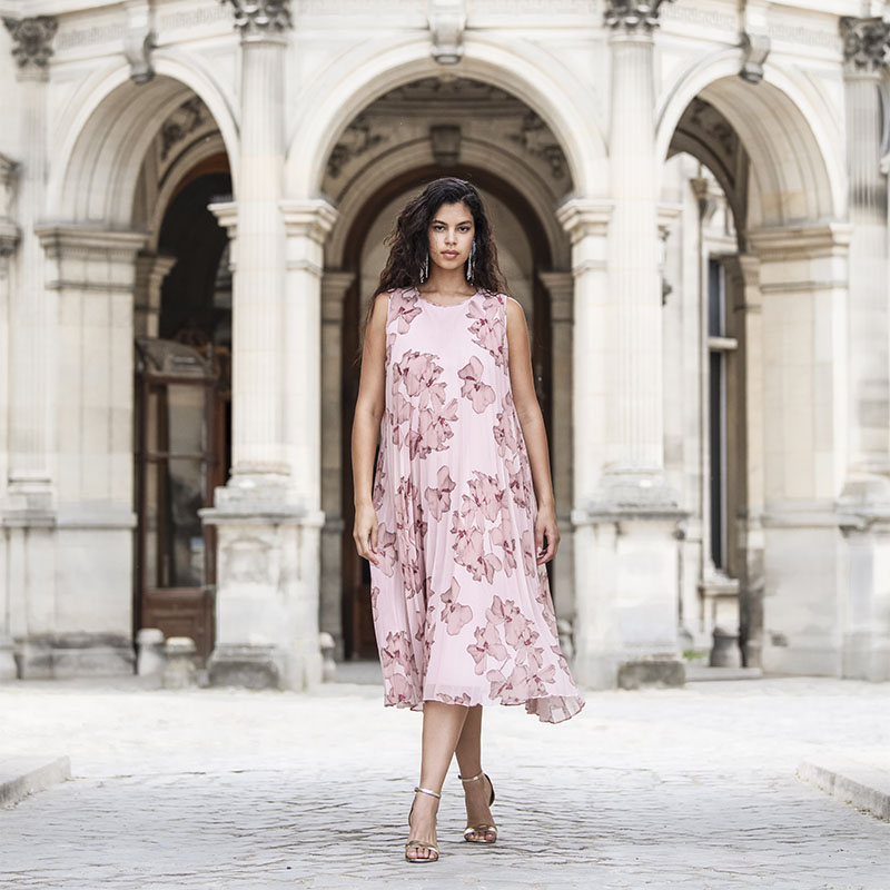 Elegant dresses for events and special occasions