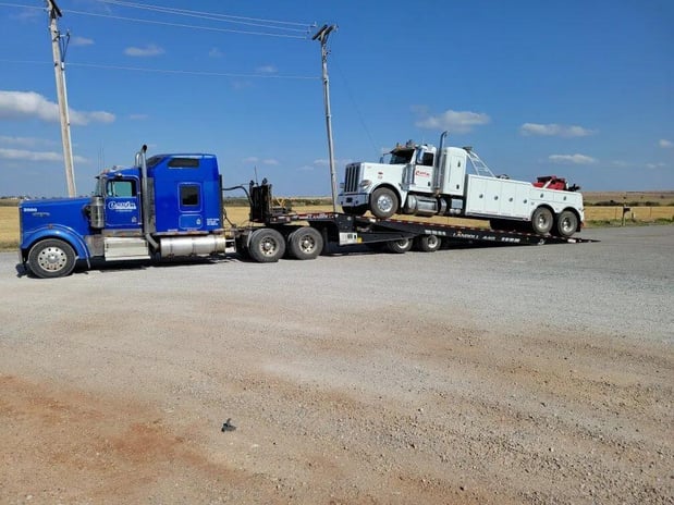 Images Cavin Wrecker Service