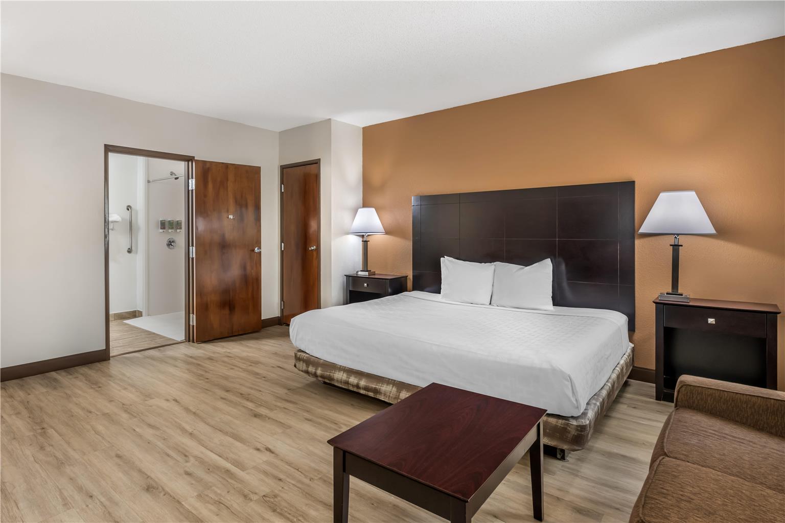 King Accessible Room 