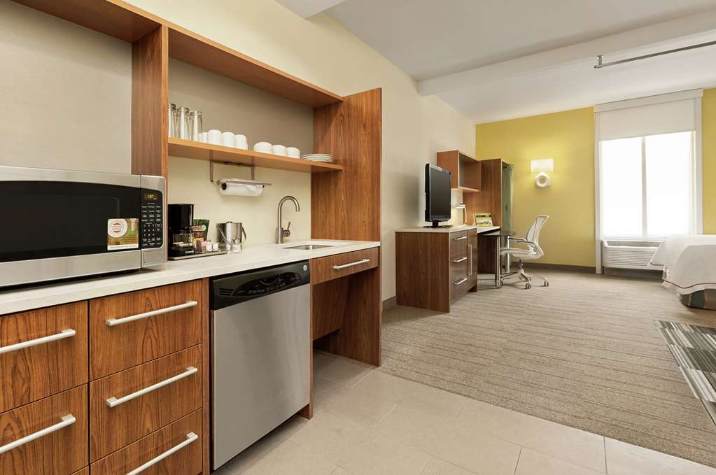 Home2 Suites by Hilton Biloxi North/D'Iberville, MS