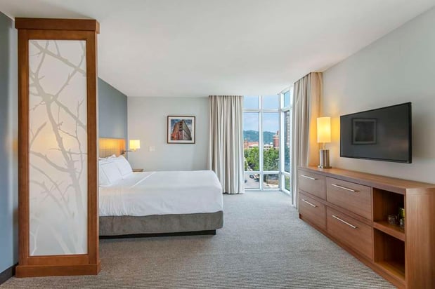 Images DoubleTree by Hilton Asheville Downtown