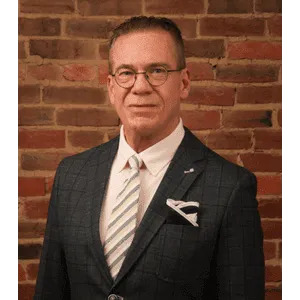 These are just a few of the words that clients and opposing counsel use when describing Larry. For more than 30 years, Larry has devoted himself to representing his clients with great skill and commitment while never forgetting that not only his clients, but those opposing them, are first and foremost people who deserve to be treated fairly and with respect.