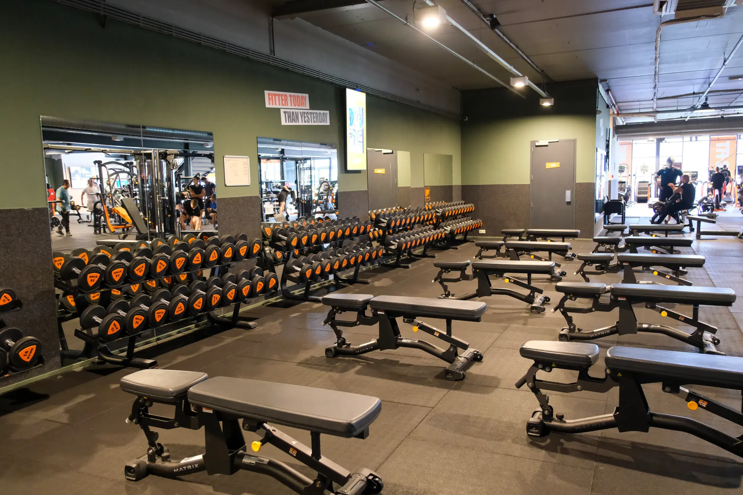 Foto's Basic-Fit 24/7