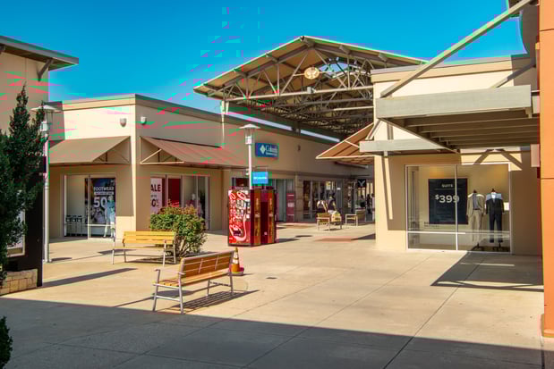 Images Round Rock Premium Outlets